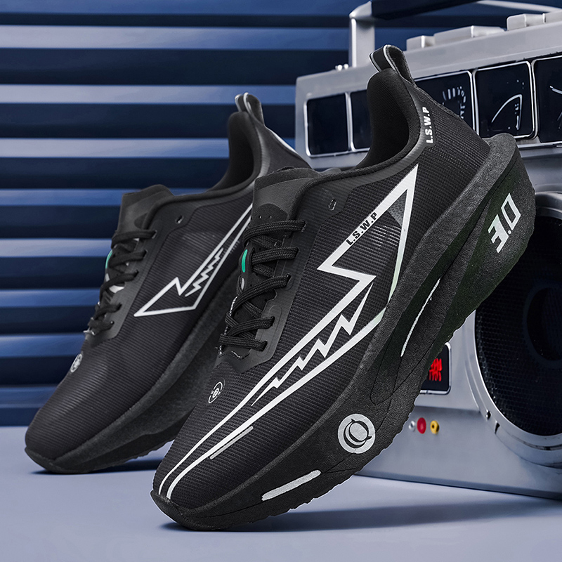 รองเท้าวิ่งผู้ชาย ระบายอากาศได - Outdoor Adventure Shoes บทวิจารณ์และราคา